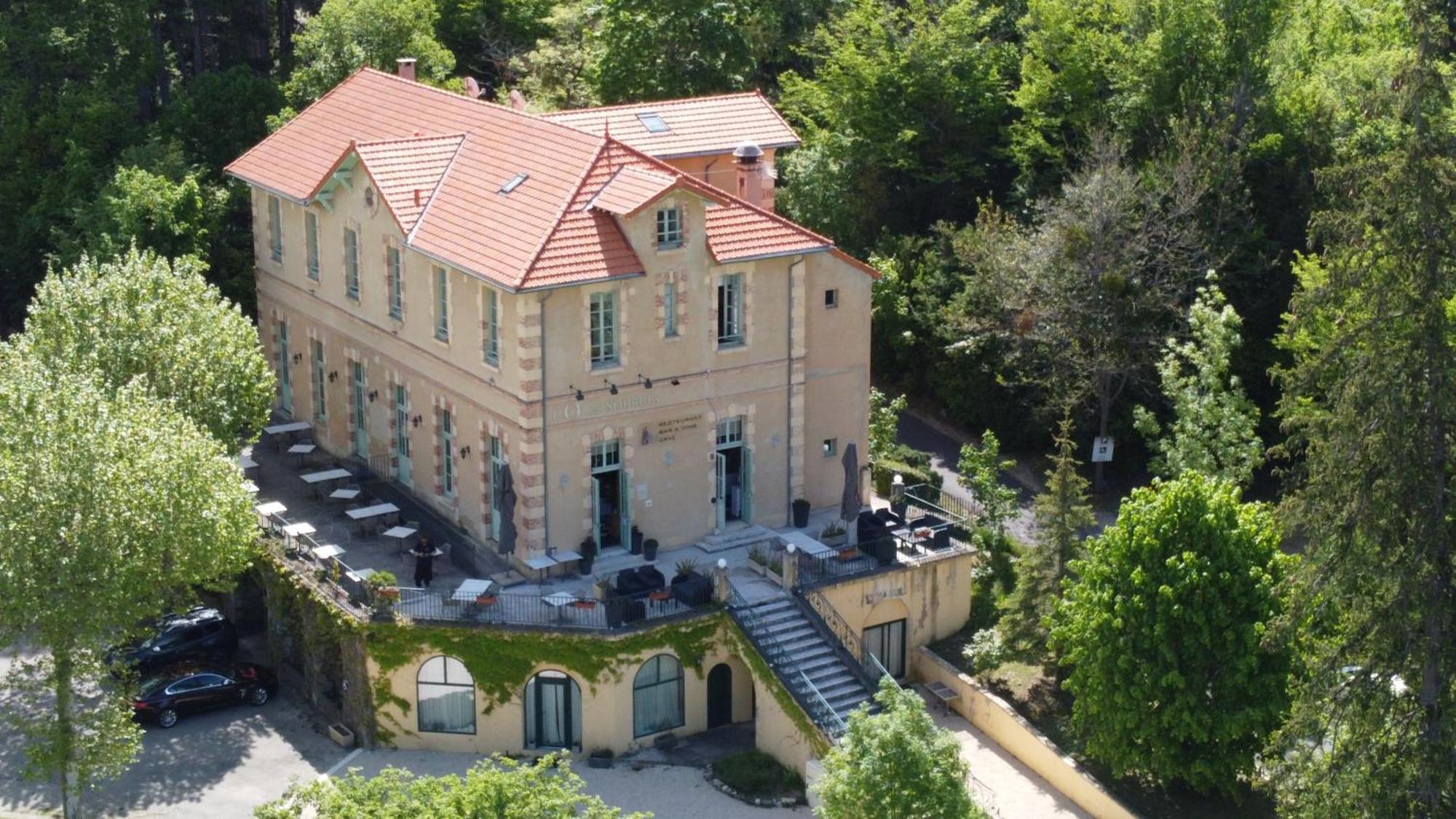 Chateau Des Gipieres Bij De Mont Ventoux モンブリュン・レ・バン エクステリア 写真
