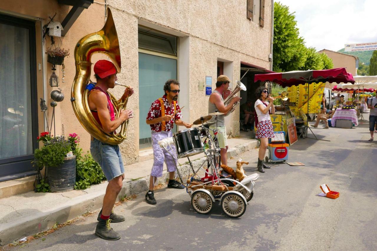 Chateau Des Gipieres Bij De Mont Ventoux モンブリュン・レ・バン エクステリア 写真