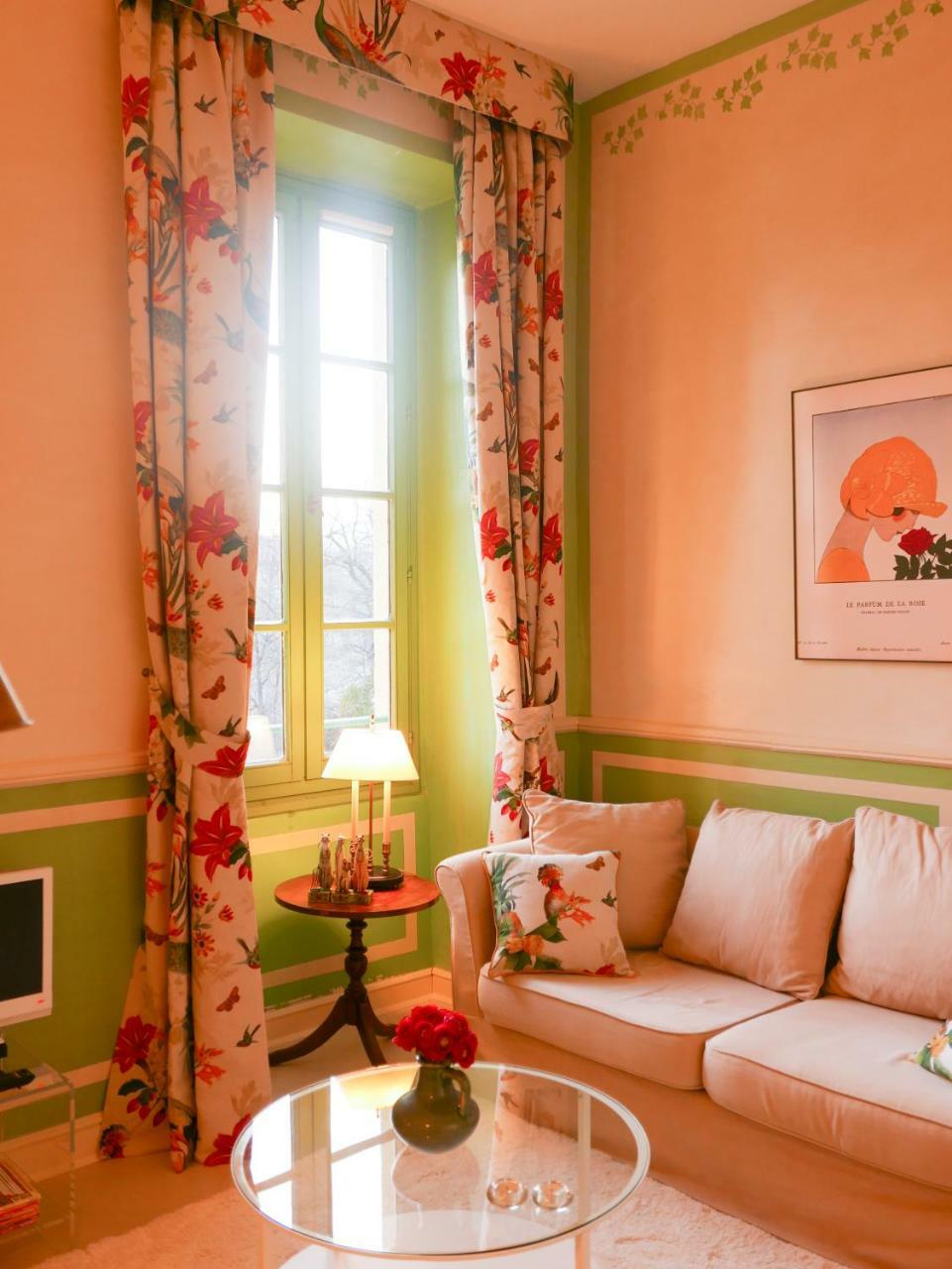 Chateau Des Gipieres Bij De Mont Ventoux モンブリュン・レ・バン エクステリア 写真