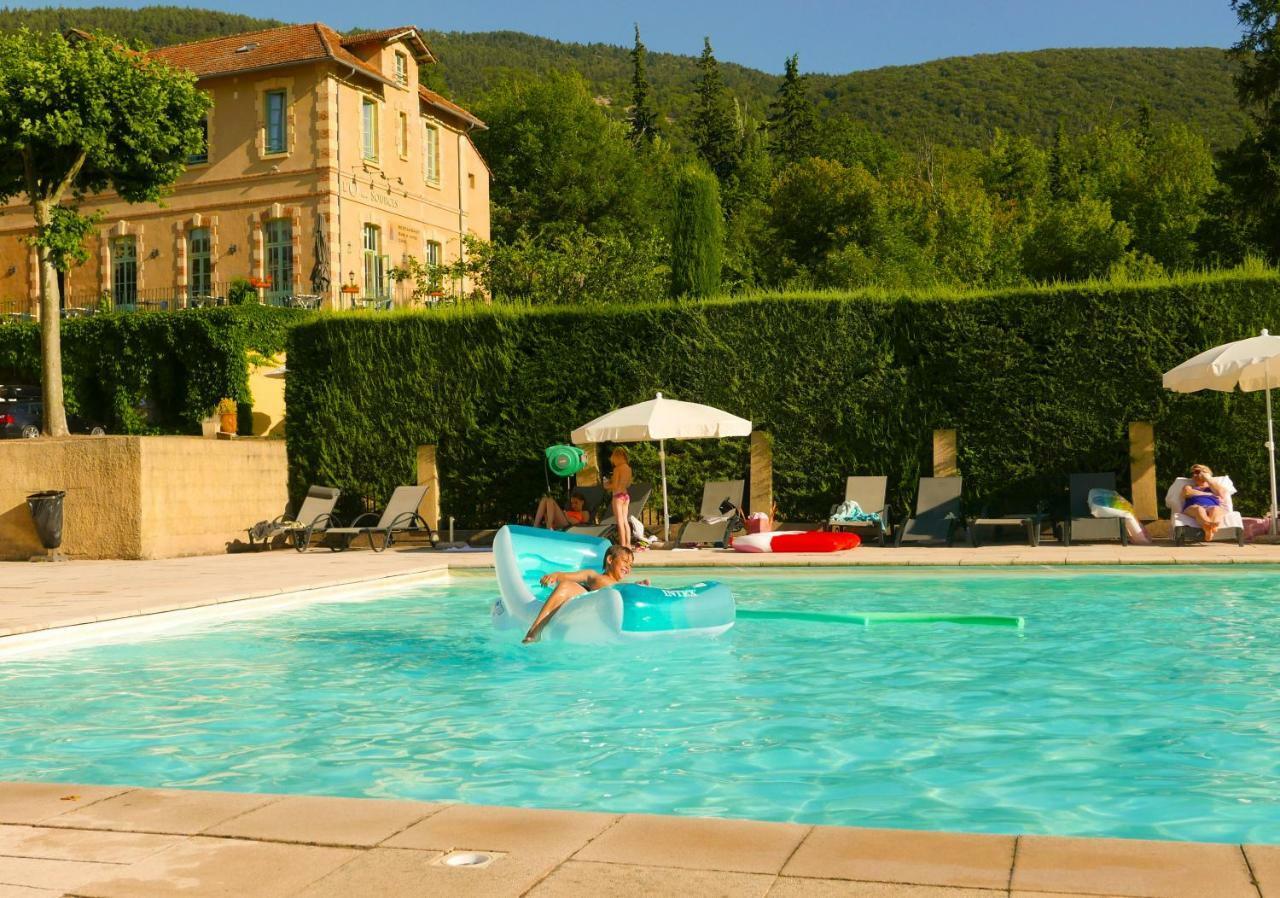 Chateau Des Gipieres Bij De Mont Ventoux モンブリュン・レ・バン エクステリア 写真