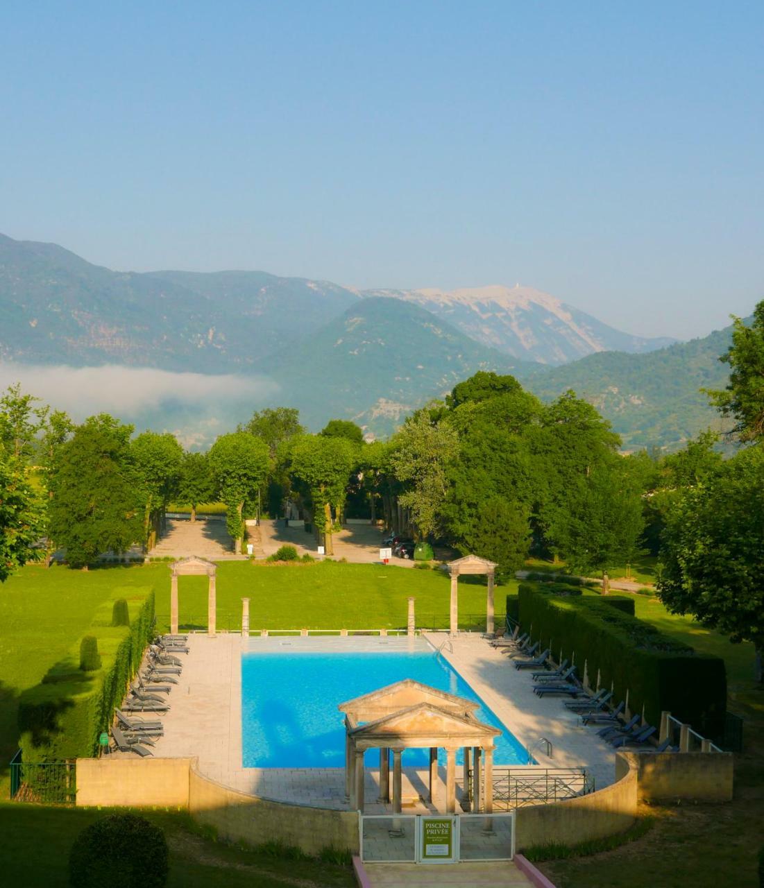 Chateau Des Gipieres Bij De Mont Ventoux モンブリュン・レ・バン エクステリア 写真